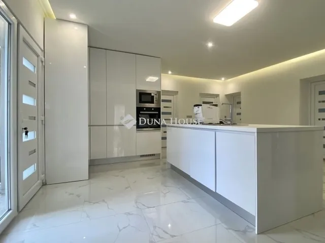 Eladó lakás Bük 87 nm