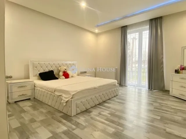 Eladó lakás Bük 87 nm