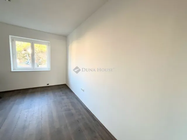 Eladó ház Balogunyom 242 nm