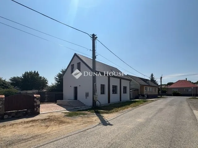 Eladó ház Sárvár 122 nm