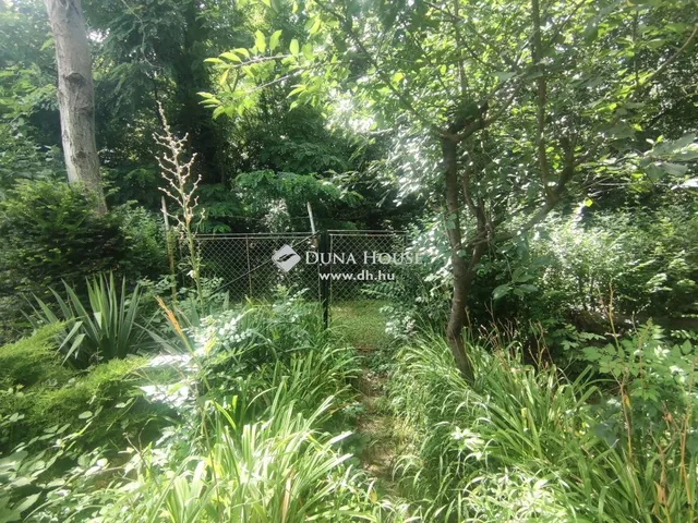 Eladó telek Szombathely 1216 nm