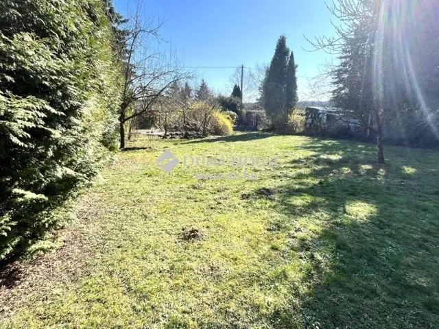 Eladó telek Szombathely 1085 nm