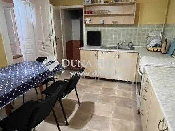 Eladó lakás Szombathely 136 nm