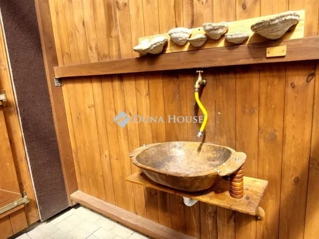 Eladó ház Nárai 203 nm