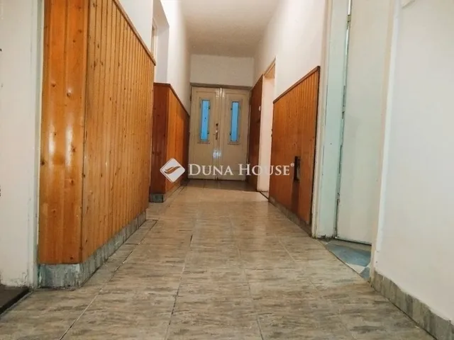 Eladó ház Vát 110 nm