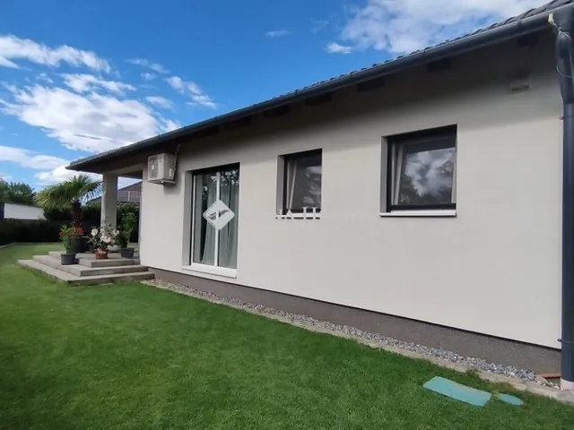 Kiadó ház Szombathely 107 nm