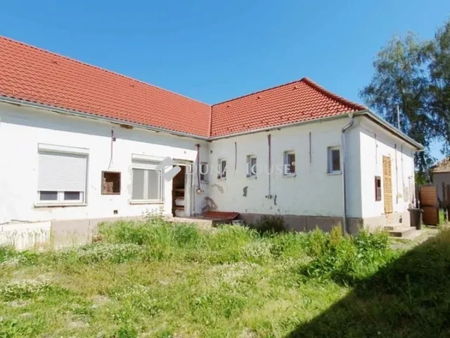 Eladó ház Kenyeri 167 nm