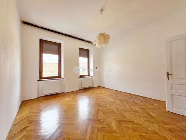 Eladó lakás Szombathely 71 nm
