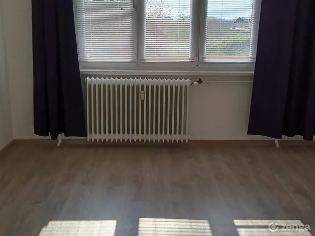 Eladó lakás Dunaújváros, Technikum városrész 34 nm