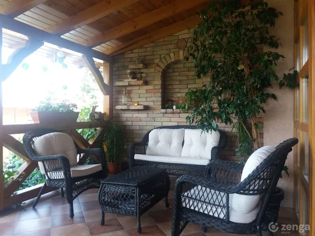 Eladó ház Budapest XVI. kerület, Árpádföld 135 nm