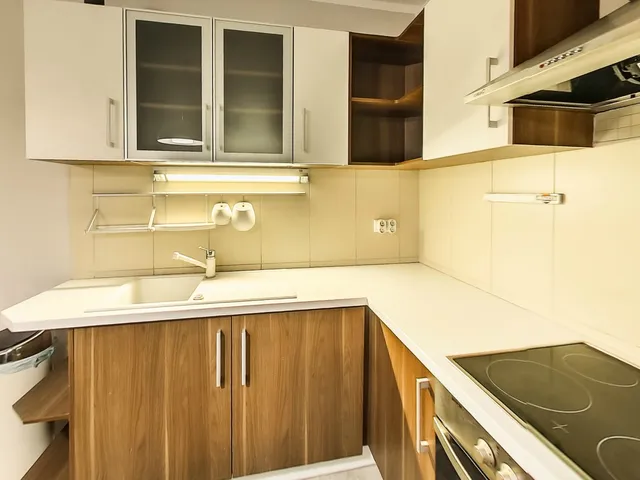 Eladó lakás Siófok, Aranypart, Beszédes József sétány 73/19 60 nm