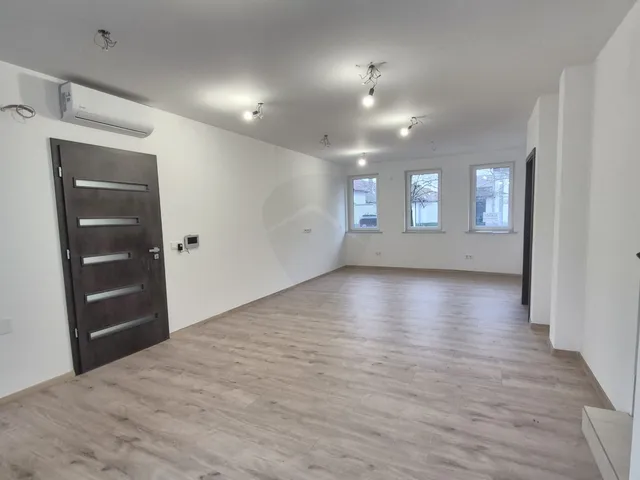 Eladó ház Baja, Józsefváros 172 nm