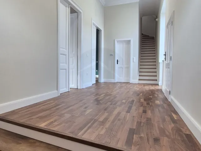 Eladó ház Baja, Belváros 276 nm