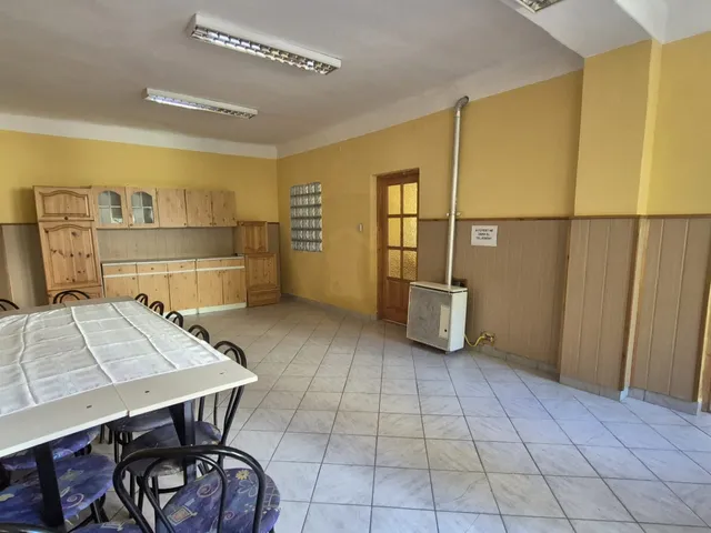 Eladó ház Baja, Belváros 360 nm