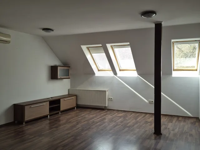 Eladó lakás Baja, Belváros 72 nm