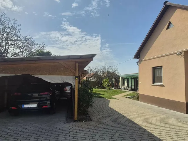 Eladó ház Baja, Bajaszentistván 102 nm