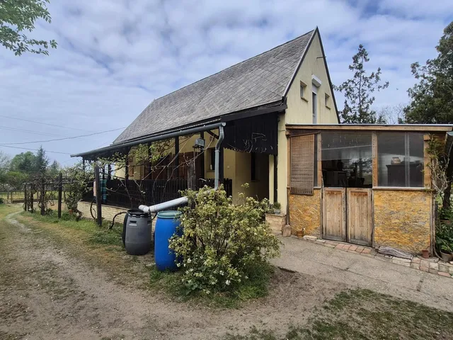 Eladó ház Baja 142 nm