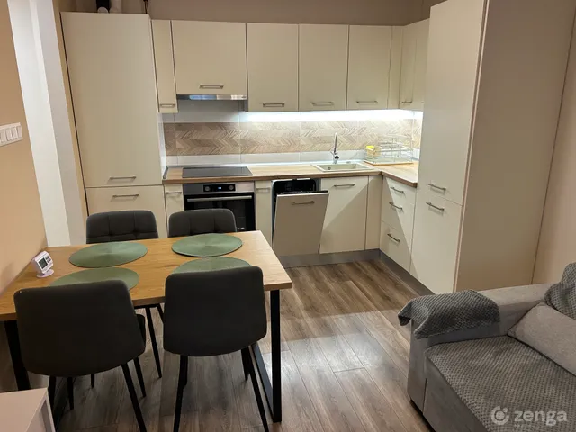 Eladó lakás Miskolc, Selyemrét 55 nm