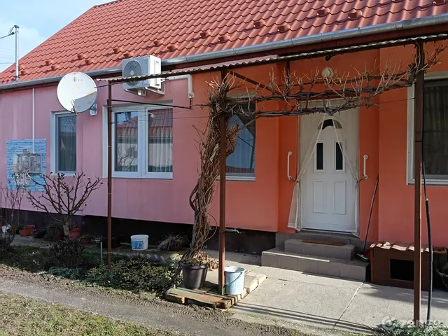 Eladó ház Kaposszekcső 90 nm