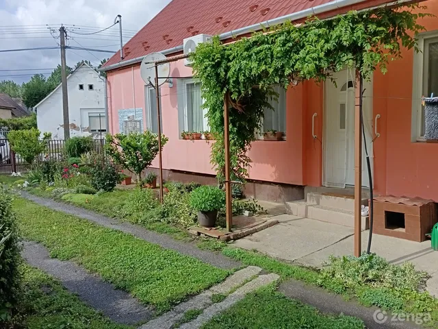 Eladó ház Kaposszekcső 90 nm