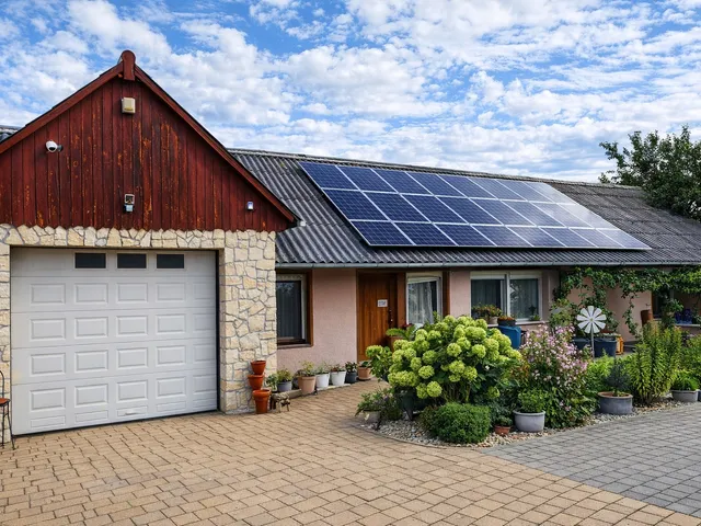 Eladó ház Kozármisleny 180 nm