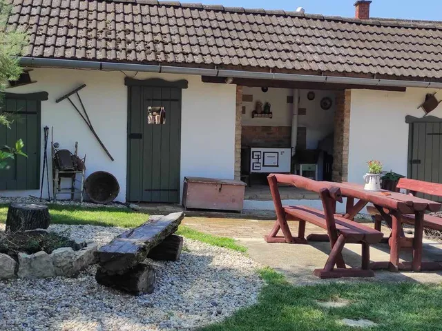 Eladó ház Monyoród 90 nm