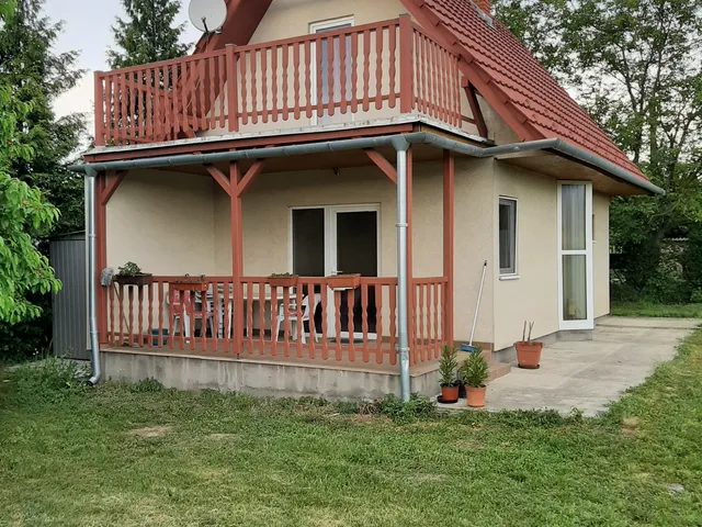 Eladó ház Siófok 89 nm