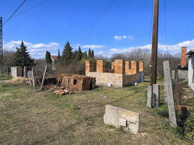 Eladó telek Pécs 647 nm