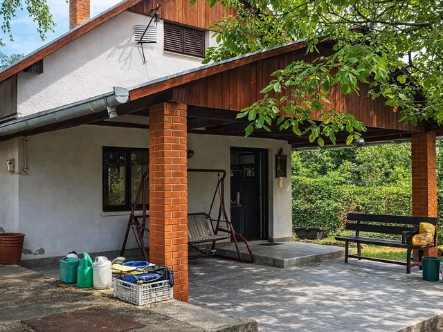 Eladó ház Gyód 30 nm