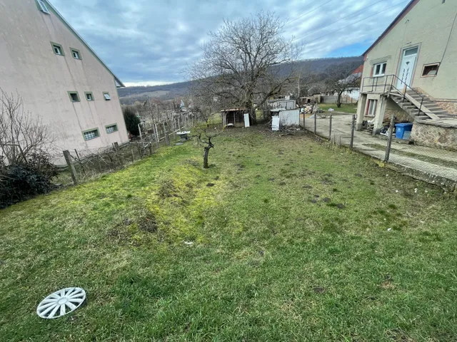 Eladó telek Pécs, Somogy 1364 nm