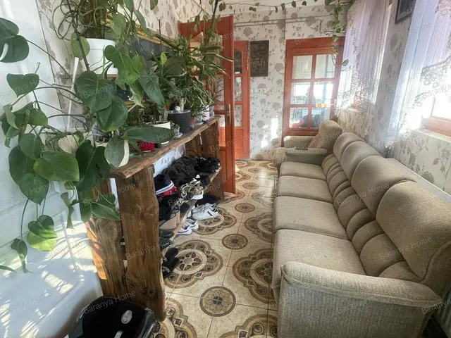 Eladó ház Bátaszék 170 nm