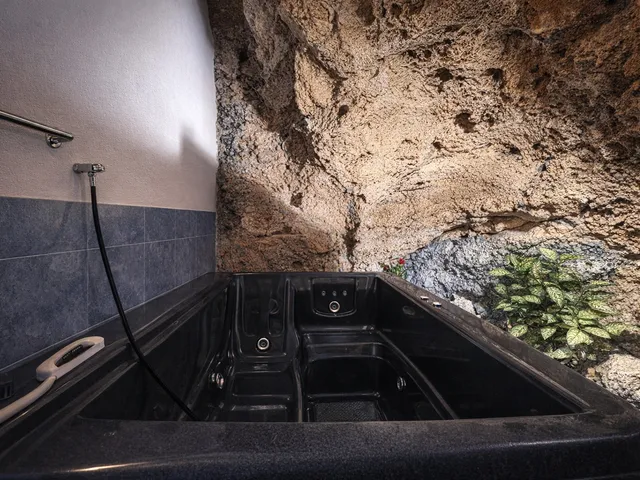 Eladó ház Pécs, Tettye 135 nm