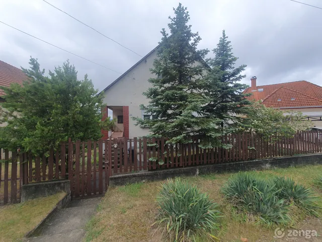 Eladó ház Veresegyház, Hegyek 98 nm