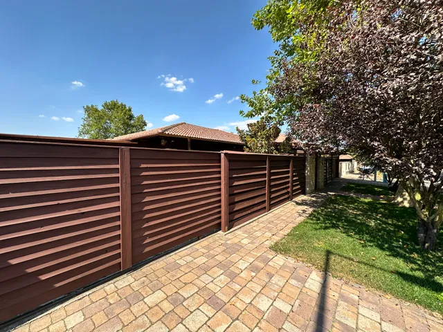 Eladó ház Vecsés, Kispatak-lakópark 230 nm