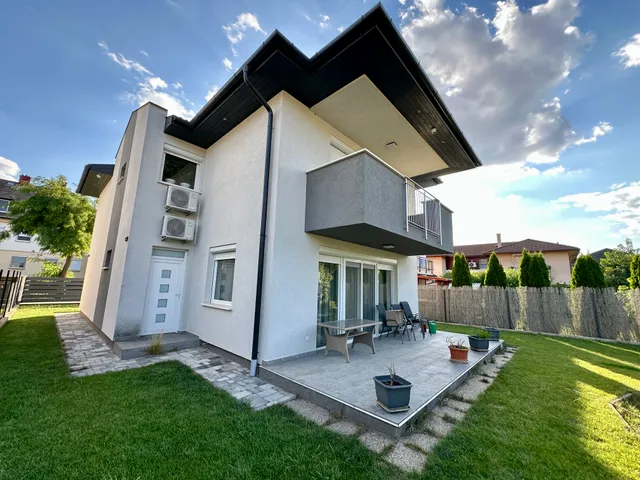 Eladó ház Budapest XVIII. kerület, Szent Imre kertváros 130 nm