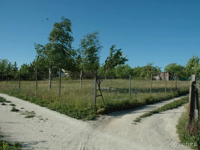 Eladó telek Mány 3510 nm