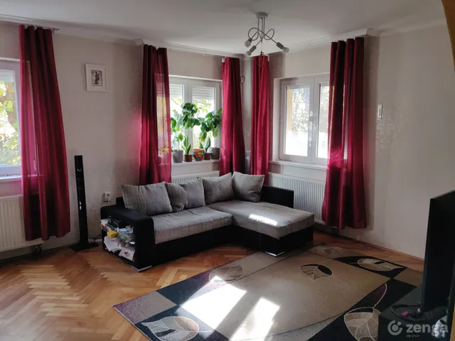 Eladó ház Fót, Kisalag 275 nm