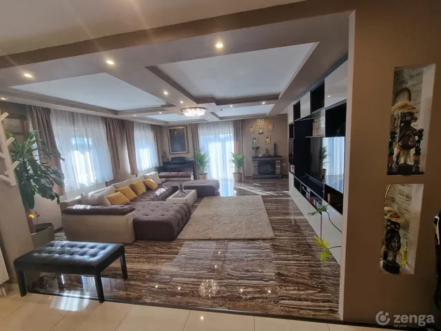 Eladó ház Üllő 340 nm