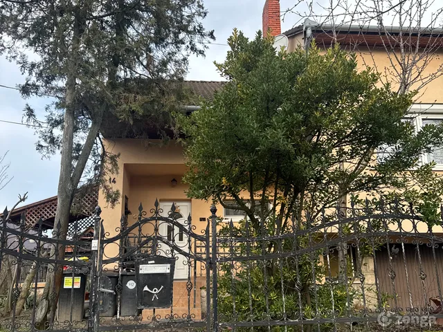 Eladó ház Győr, Kismegyer 125 nm