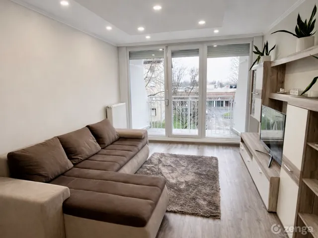 Eladó lakás Békéscsaba, Jókai utca 60 nm