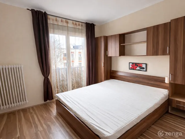 Eladó lakás Pécs, Uránváros 51 nm