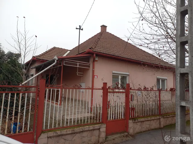 Eladó ház Hajdúnánás, Szőlőoldal 108 nm