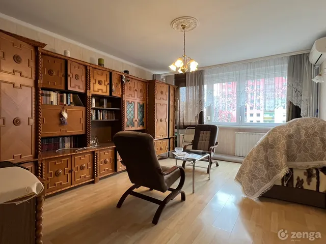 Eladó lakás Budapest X. kerület, Újhegy 49 nm