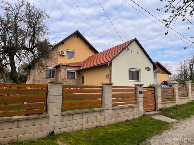 Eladó ház Sárhida 142 nm