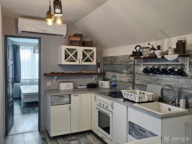 Eladó ház Balatonlelle 178 nm