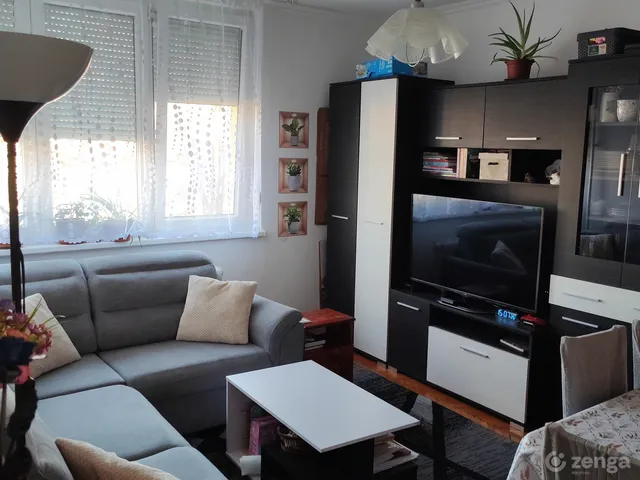 Eladó lakás Mór 48 nm