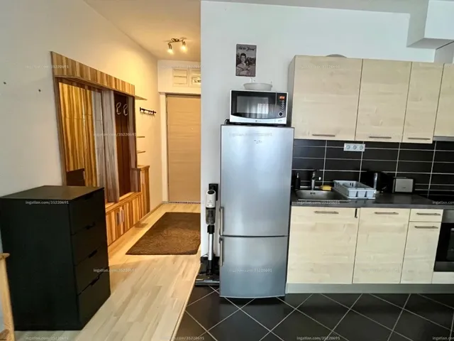 Kiadó lakás Budapest VIII. kerület, Corvin negyed, Corvin sétány 30 nm