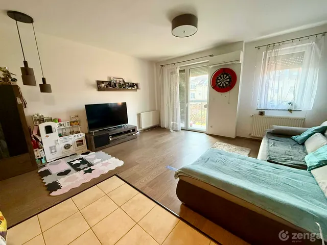 Eladó lakás Dunakeszi, Alag 64 nm