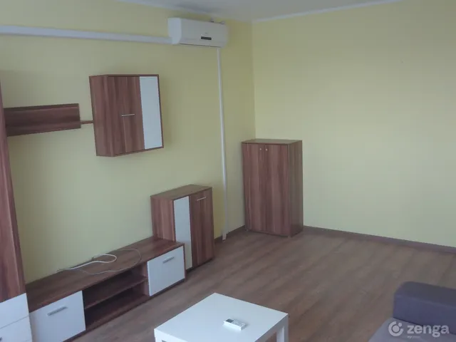 Kiadó lakás Szeged, Csongrádi sgt 47 nm