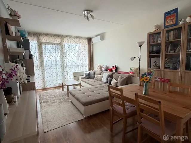 Eladó lakás Pécs, Málom 59 nm